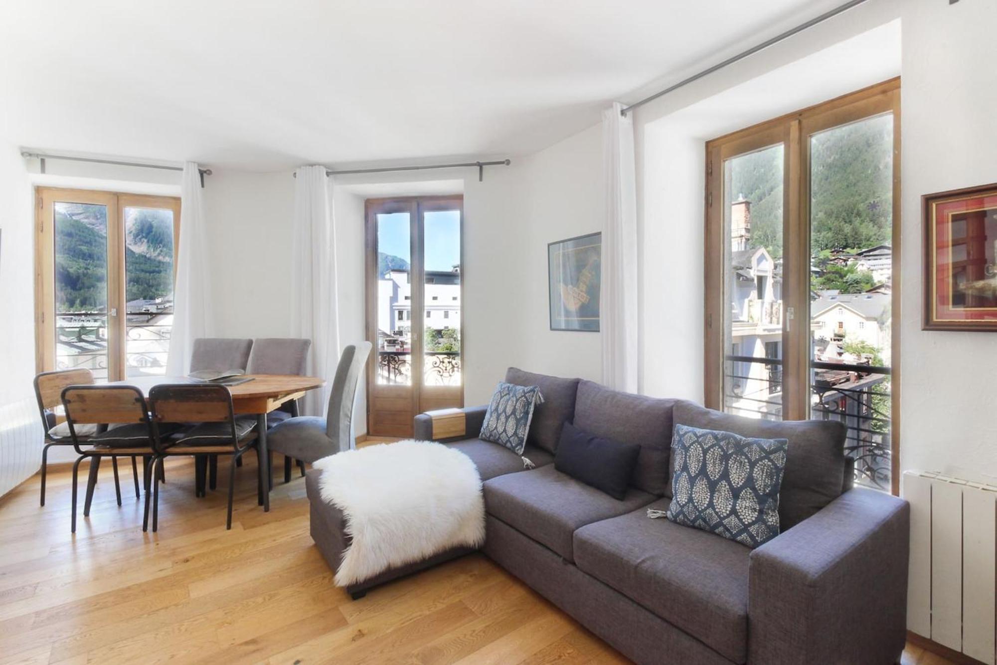 Nook 43 The Corner Central 3 Bedroom Apt Шамони Екстериор снимка